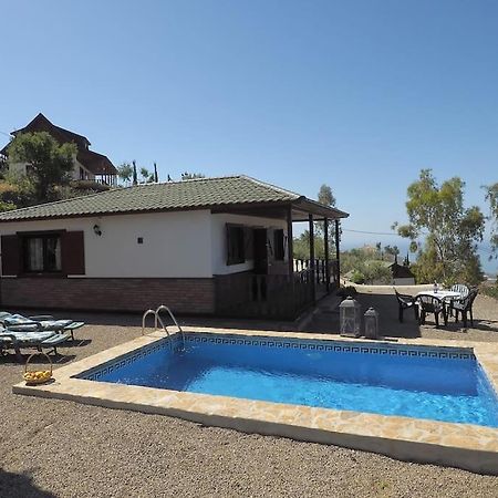 Вілла Cozy House With Private Pool Arenas  Екстер'єр фото
